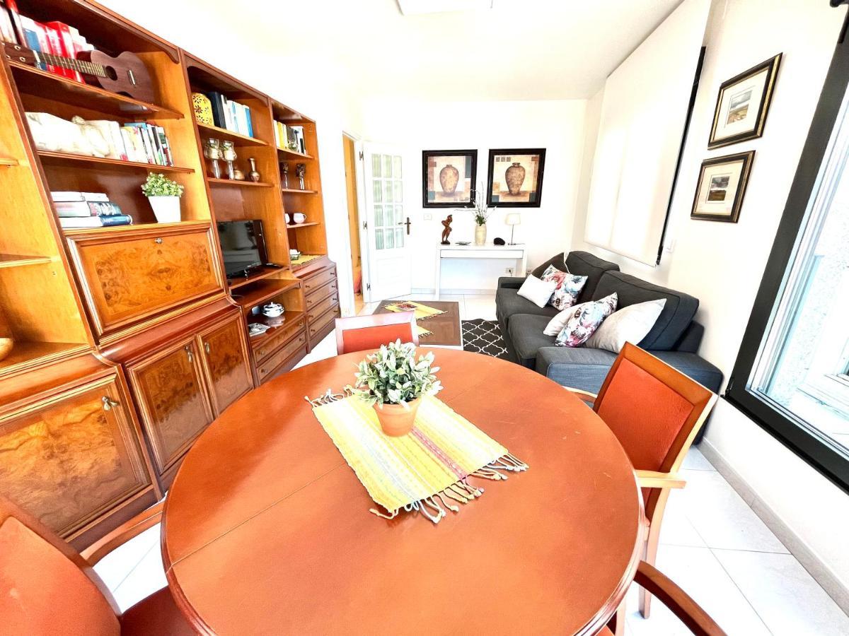 Apartamentos Faro Da Rocha O Grove Luaran gambar